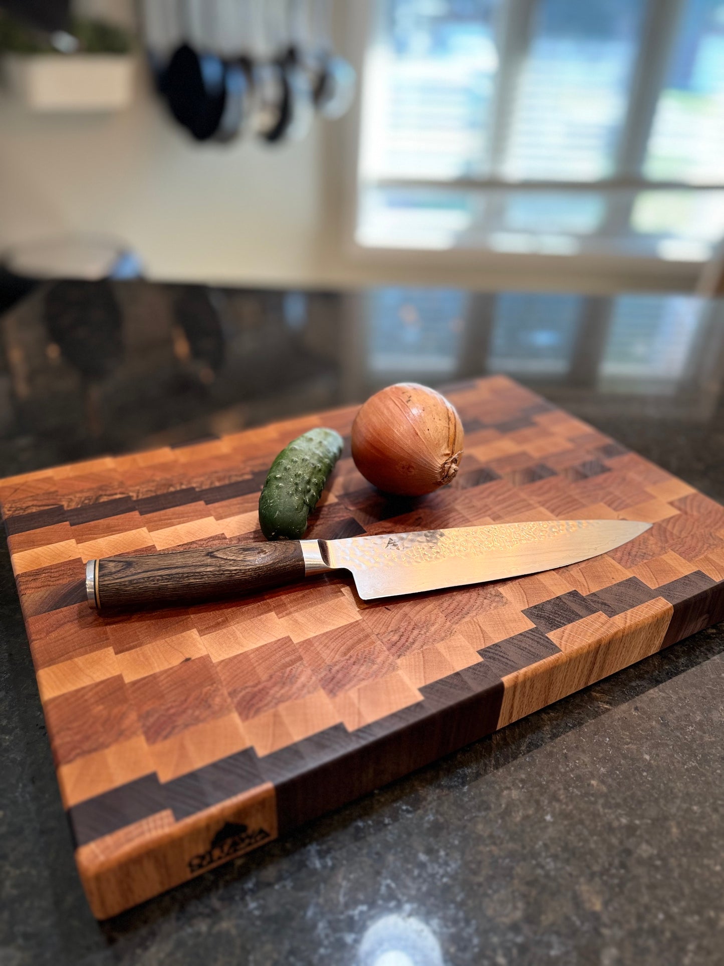 "WAVERLEY" MAPLE+WALNUT+CHERRY+WHITE OAK END GRAIN CUTTING BOARD