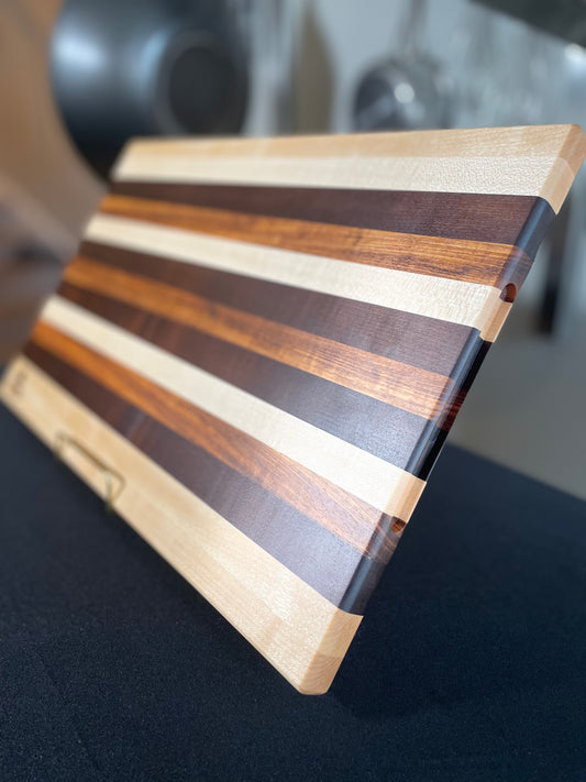 "HARVEST HORIZON" MAPLE+TIGERWOOD+TOASTED MAPLE CHARCUTERIE BOARD